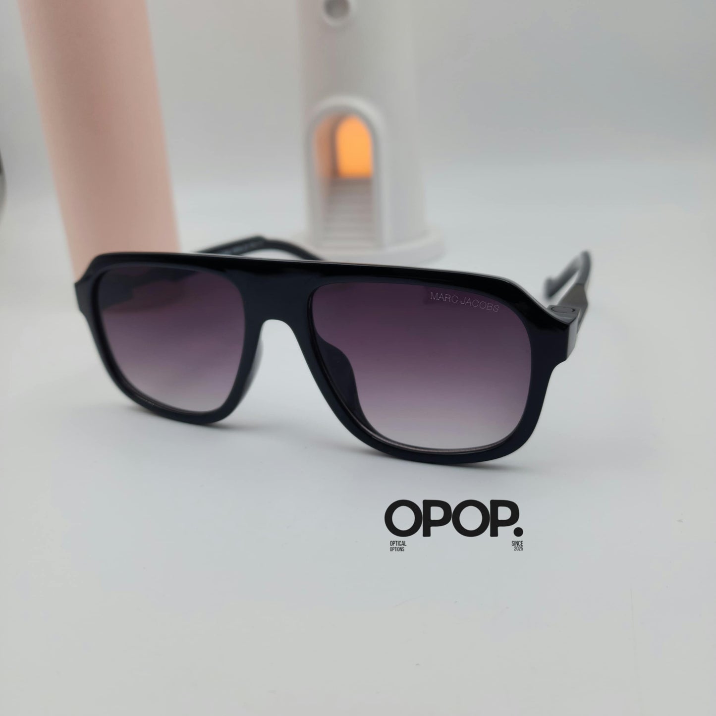 Marc Jacobs A9127 NR